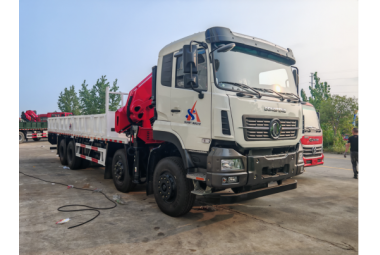 Dongfeng 38T crane truck(XCMG  38 ton ,Nine section Folding arm crane)